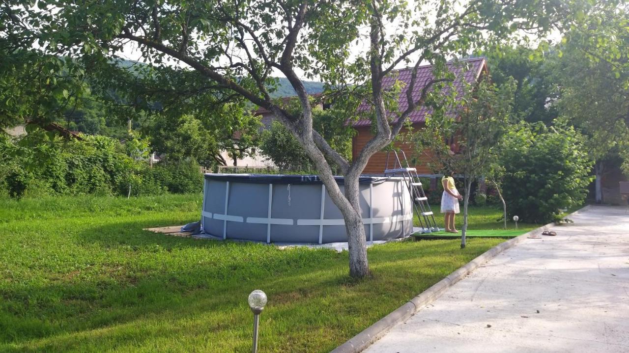 Studio Apartman Sajra Kulen Vakuf Εξωτερικό φωτογραφία